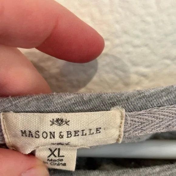 EUC! Mason & Belle Kinglake Gray and Black Mixed Material Short Sleeve Top - XL - Picture 5 of 7